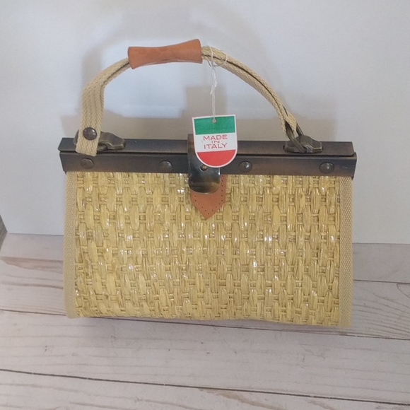 🌺🌺🌺Nic small bag made in Italy 🌸🌺🌺🌺🍀🌺🌺🌸 - Picture 1 of 8